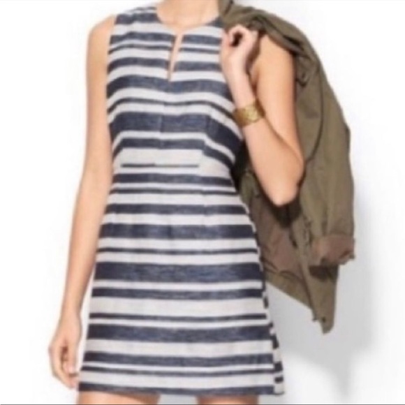 Pim + Larkin NWT Size Large, fully lined. Hits right above the knee. - Picture 4 of 4